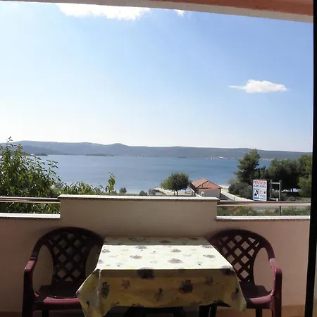 Katarina Apartment *